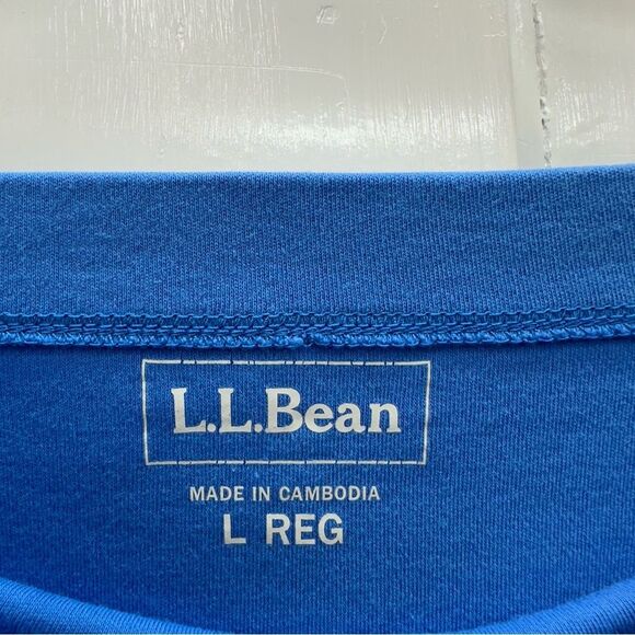 L.L. Bean wide neck blue short sleeve shirt women's large regular pit to pit 22 - Picture 3 of 4